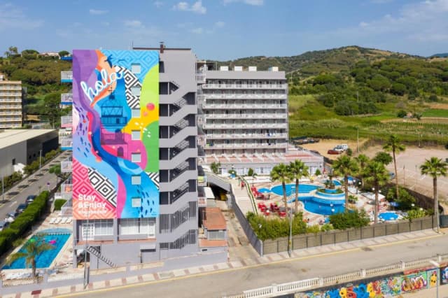 🇪🇸 639 EUR/pers - SPANIA, Costa Brava - Hotel H Top Olympic ***, Mic dejun inclus