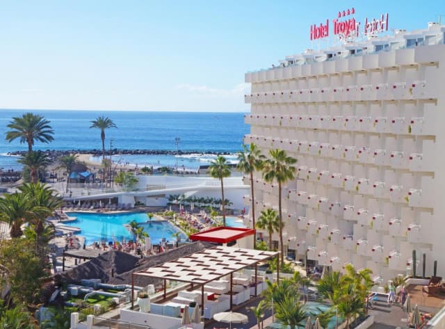 ULTRA LAST MINUTE   TENERIFE 4**** DEMIPENSIUNE TROYA - ZBOR DIRECT DIN OTOPENI CU TOATE TAXELE INCLUSE
