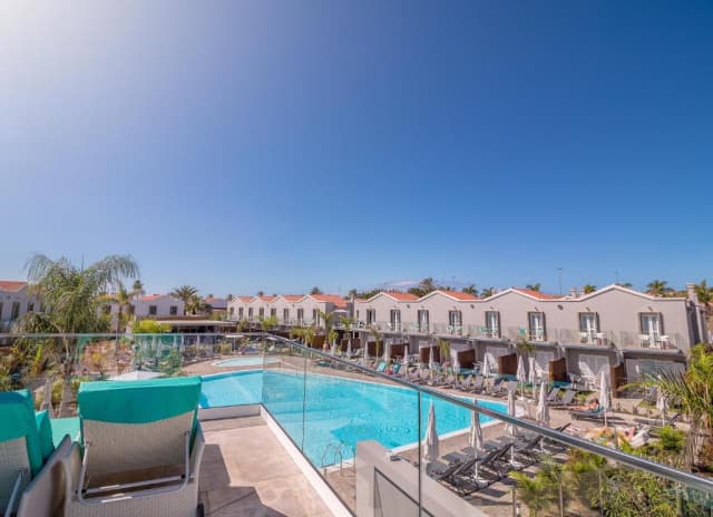 ULTRA LAST MINUTE  INSULELE CANARE 4****  LIVVO COLDERONES ZBOR DIRECT DIN OTOPENI CU TAXE INCLUSE