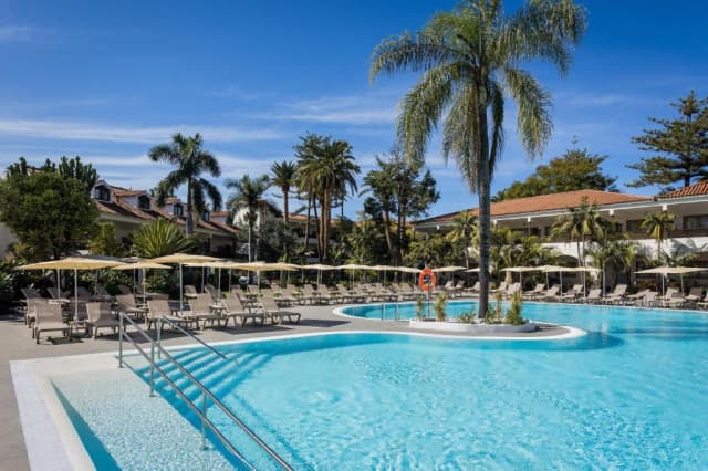 ULTIMELE LOCURI  TENERIFE 5***** DEMIPENSIUNE RADISSON  ADULTS ONLY ZBOR DIRECT DIN OTOPENI CU TOATE TAXELE INCLUSE