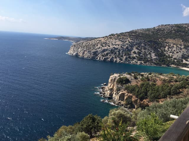 19.08 Autocar din Bucuresti, Grecia, Thassos Golden Beach Studio Soti 290 euro/pers/7 nopti fara masa