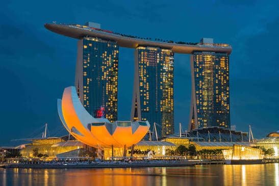 SUPER OFERTA EXOTICA ! SINGAPORE + BALI, UBUD SI PLAJA