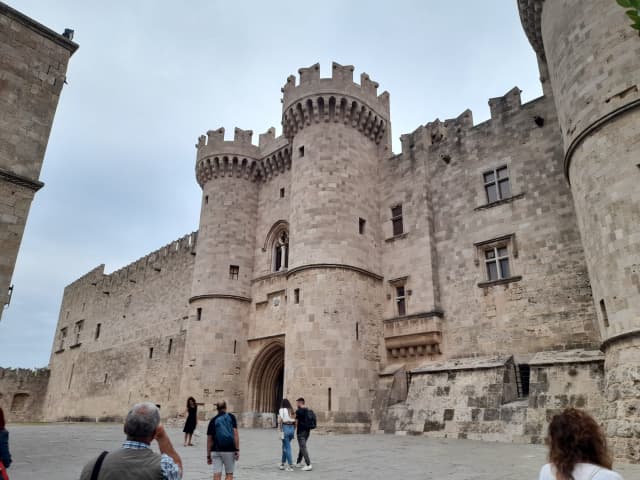 SUPER OFERTA GRECIA INSULA RHODOS, ZBOR DIN BUCURESTI, 7 NOPTI CAZARE CU MIC-DEJUN, TRANSFER