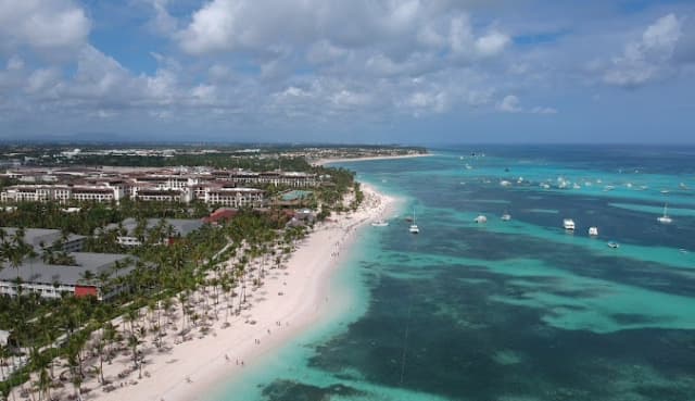 OFERTA  DE 10 NOPTI IN REPUBLICA DOMINICANA, PLECARE DIN BUDAPESTA (CC)