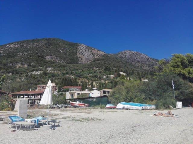 21.09 Autocar din Bucuresti, Grecia/Lefkada, Margarita Studio 207 euro/pers/sejur 7 nopti fara masa