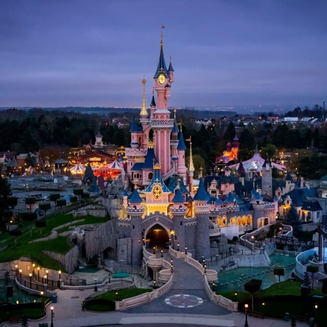 OFERTA DISNEYLAND PARIS, PLECARE DIN CLUJ NAPOCA (CC)