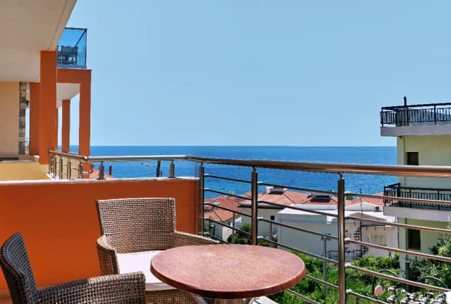 Last Minute LESBOS - Vicky Hotel and Studios, Agios Isidoros Plomari (Lesbos)