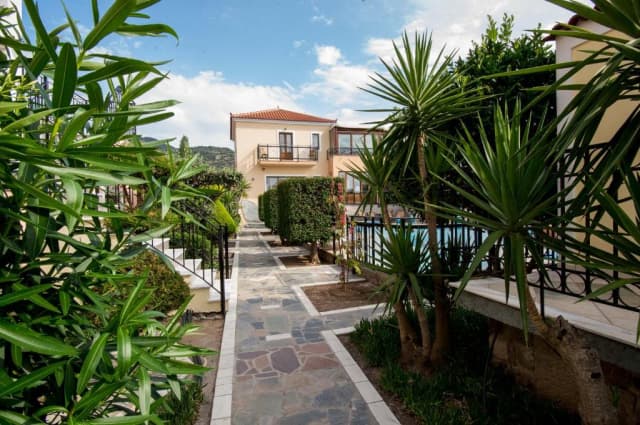 Last Minute LESBOS - Christina Garden and Eleftherias Apartments Anaxos (Lesbos)