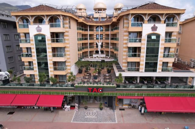 ANTALYA, AVION DIN  BUCURESTI, LA HOTEL TAC PREMIER 4*, LA TARIFUL DE 645 EURO/PERSOANA, AI!