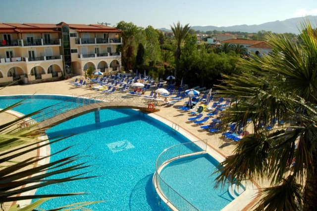 ULTIMELE LOCURI ZAKYNTHOS MAJESTIC HOTEL 4**** ALL INCLUSIVE ZBOR DIRECT DIN CLUJ NAPOCA CU TAXE INCLUSE