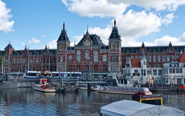 🌷 Oferta City Break AMSTERDAM, cu plecare din Cluj Napoca (AM)