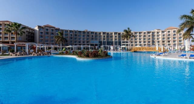 HURGHADA 708 Euro / Pers plecare 07.09 din Bucuresti,avion inclus -Sunrise Alora Aqua Park Resort