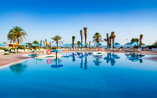 Sejur in Tunisia: 515 euro cazare 7 nopti cu All inclusive+ transport avion+ toate taxele