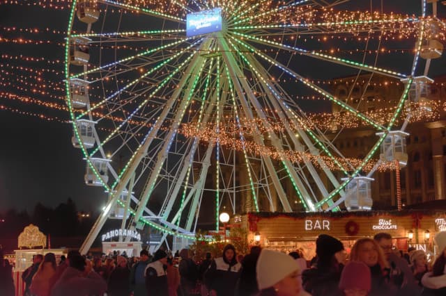 🎄 TÂRGUL DE CRĂCIUN DIN VIENA – PLECARE DIN CLUJ-NAPOCA (AM)