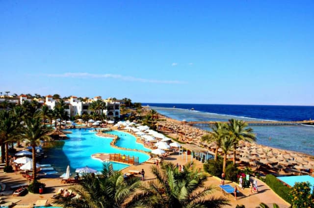 LAST MINUTE EGIPT, SHARM EL SHEIKH REHANA ROYAL BEACH AQUA PARK & SPA 5*, 7 NOPTI CU ALL INCLUSIVE, ZBOR DIN BUCURESTI