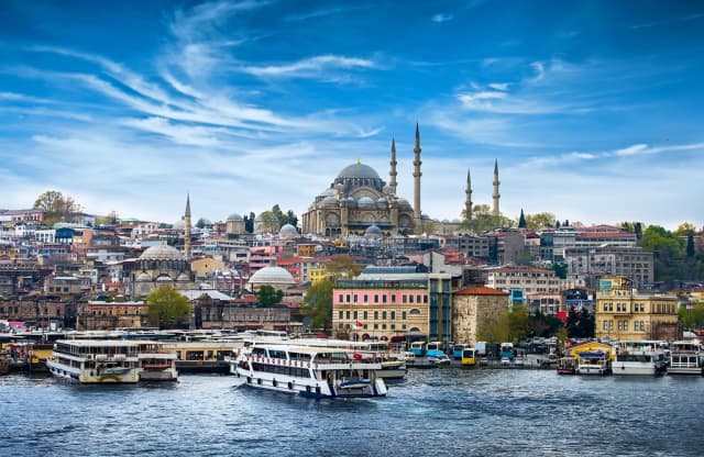 Escapada de weekend la Istanbul, 4 nopti de la 290 euro/pers, zbor din Bucuresti