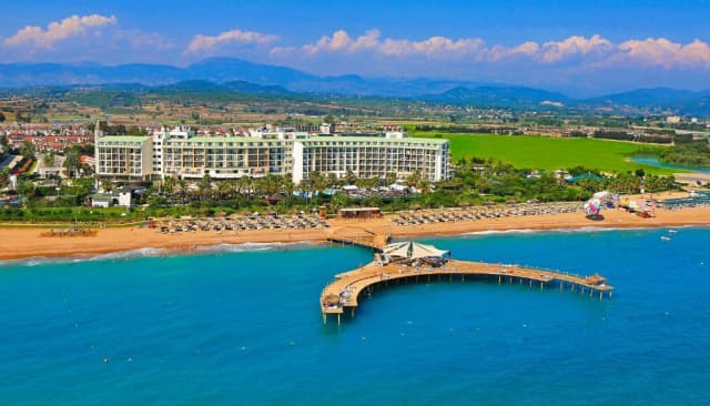 Sejur in Antalya: 700 euro cazare 7 nopti cu Ultra All inclusive+ transport avion+ toate taxele