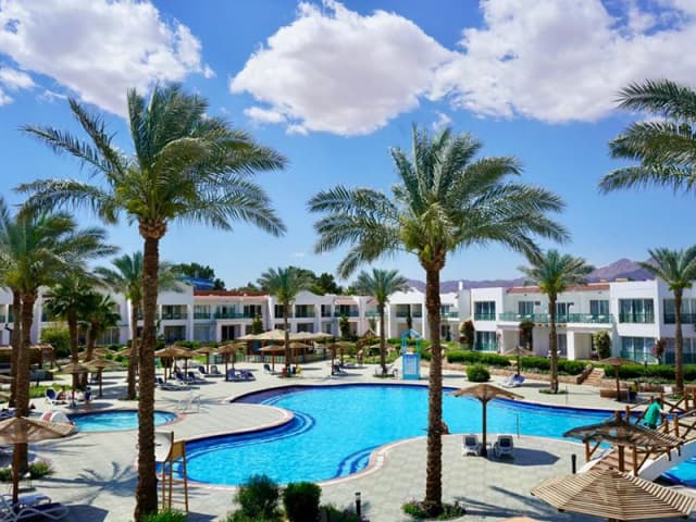 LAST MINUTE PANORAMA NAAMA HEIGHTS AQUA PARK RESORT4* 25 OCTOMBRIE 890 EURO/PERSOANA SI 2480 EURO/2 ADULTI SI 1 COPIL (6-12,99)