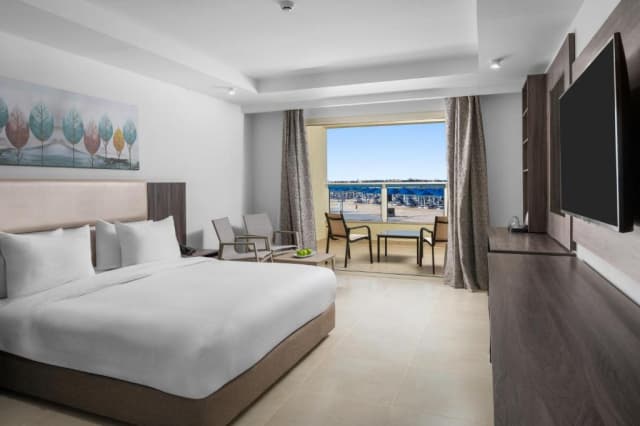 Sejur in Hurghada: 700 euro cazare 7 nopti cu All inclusive+ transport avion+ toate taxele