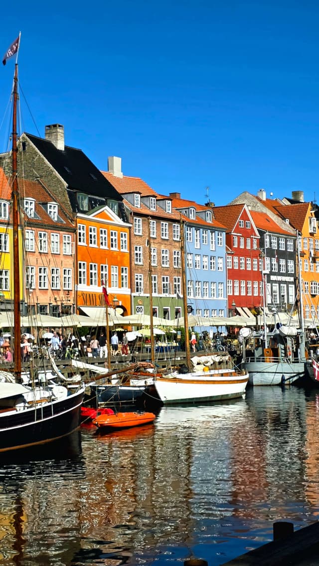 Mini vacanta de 1 Decembrie in Copenhaga la 369 euro ,avion din Bucuresti!!!Ultimele 2 locuri