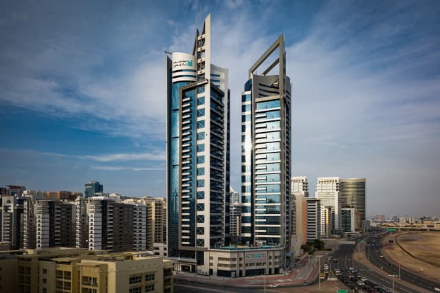 CRACIUN DUBAI 909 EUR/ PERS PLECARE 20.12 DIN BUCURESTI, AVION INCLUS - Millennium Place Barsha Heights 4*