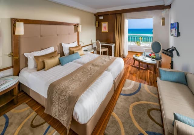 Sejur in Tunisia: 550 euro cazare 7 nopti cu All inclusive+ transport avion+ toate taxele