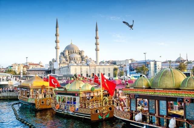 City break la Istanbul de Sf. Ion de la 345 euro/pers, zbor din Bucuresti