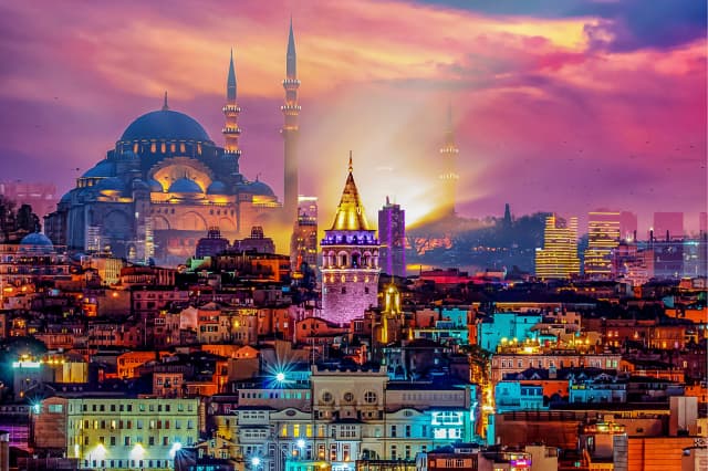 Sarbatoreste Sf. Andrei la Istanbul de la doar 280 euro/pers, zbor low cost din Debretin