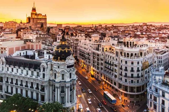 City break de weekend la Madrid de la 350 euro/pers, zbor low cost din CLuj Napoca