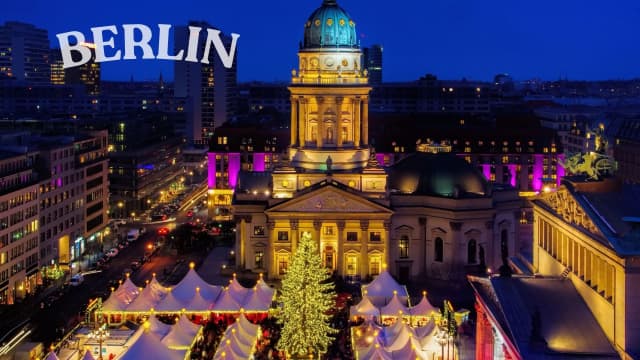 DESCOPERĂ TÂRGUL DE CRĂCIUN DE LA BERLIN, 4 NOPȚI CU PLECARE DIN CLUJ (CL)
