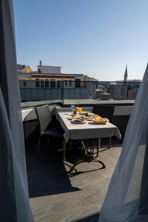 28.11 ISTANBUL - Capitala Bizantului 2026 , avion , 4 nopti, pret/ persoana =475Eur