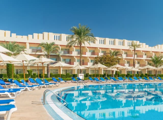 SHARM EL SHEIKH 618 EURO /PERS PLECARE DIN BUCURESTI 04.12 -Xperience Kiroseiz Parkland