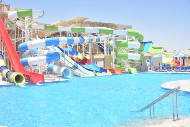 14.11 Last minute Hurghada cu plecare din Bucuresti , 360 € , 7 nopti cu all inclusive