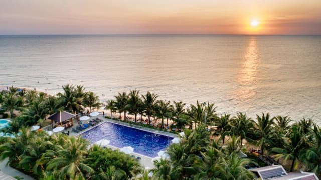 20.11 VIETNAM , PHU QUOC , Hotel AMARIN RESORT AND SPA 4* , avion , 7 nopti, pret/ persoana =1494Eur