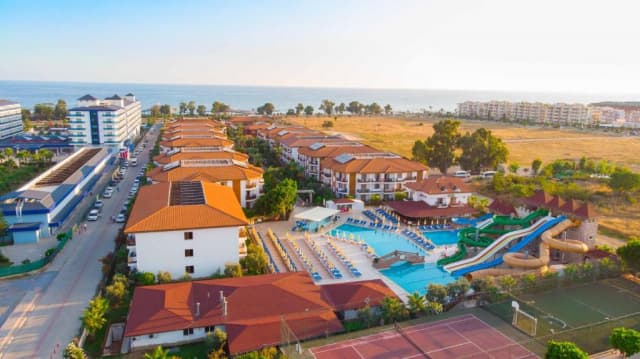17.09 avion Bucuresti, Turcia - Antalya Alanya, Eftalia Village Resort 743 EURO, 7 nopti, All inclusive