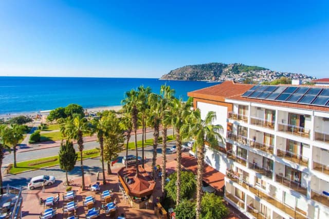 17.09 avion Bucuresti, Turcia - Antalya Alanya, Eftalia Downtown 459 EURO, 7 nopti, Mic dejun inclus