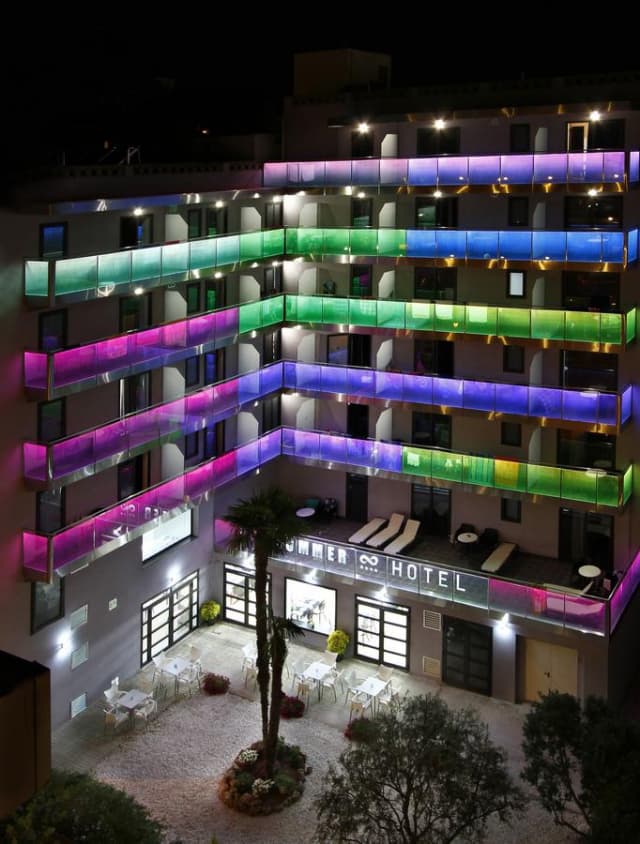 03.09 avion Bucuresti, Spania - Costa Brava - Barcelona Calella, Hotel Summer 685 EURO, 7 nopti, Demipensiune inclusa