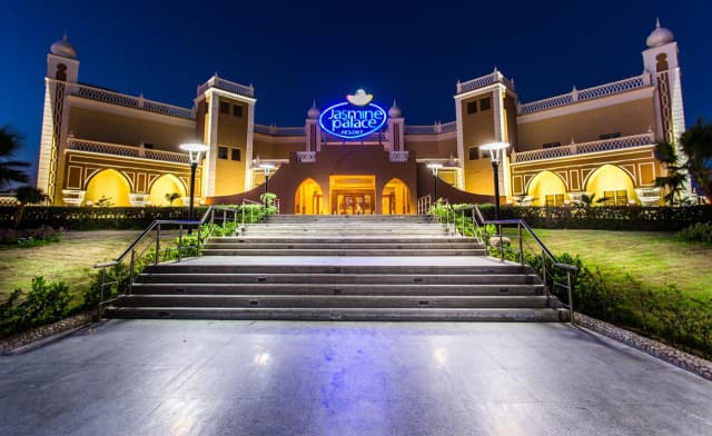 13.09 avion Bucuresti, Egipt - Hurghada Hurghada City, Jasmine Palace Resort & Spa 675 EURO, 7 nopti, All inclusive