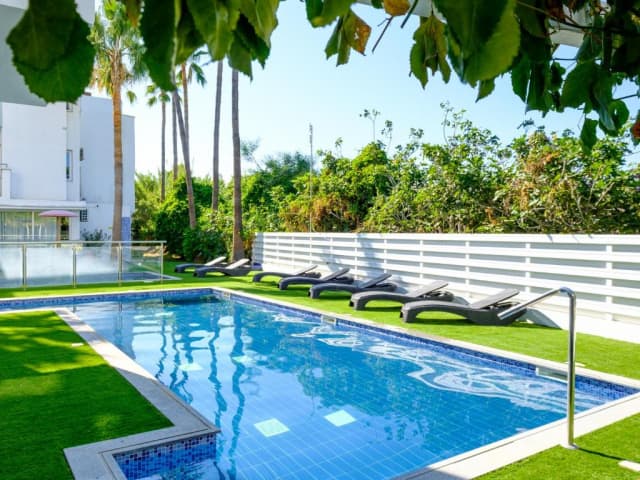 06.09 avion Bucuresti, Cipru - Zona Larnaca Ayia Napa, Rio Gardens Aparthotel 479 EURO, 7 nopti, Fara masa