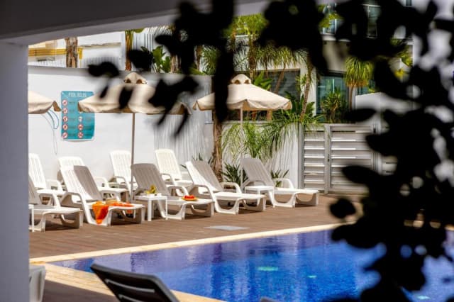 06.09 avion Bucuresti, Cipru - Zona Larnaca Ayia Napa, Milea Hotel 841 EURO, 7 nopti, All inclusive