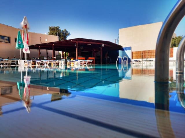 06.09 avion Bucuresti, Cipru - Zona Larnaca Ayia Napa, Florea Hotel Apartments 479 EURO, 7 nopti, Fara masa