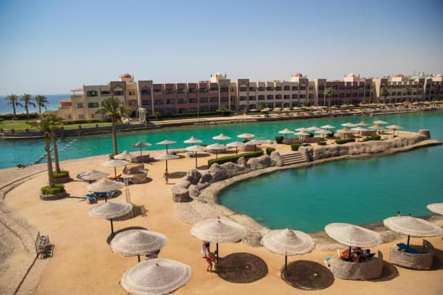 🇪🇬 692 EUR/pers - EGIPT, Hurghada - Sunny Days El Palacio ****, All inclusive