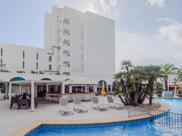 ULTRA LAST MINUTE PALMA DE MALLORCA 3*** LA SANTA MARIA ZBOR DIN OTOPENI CU TAXE INCLUSE