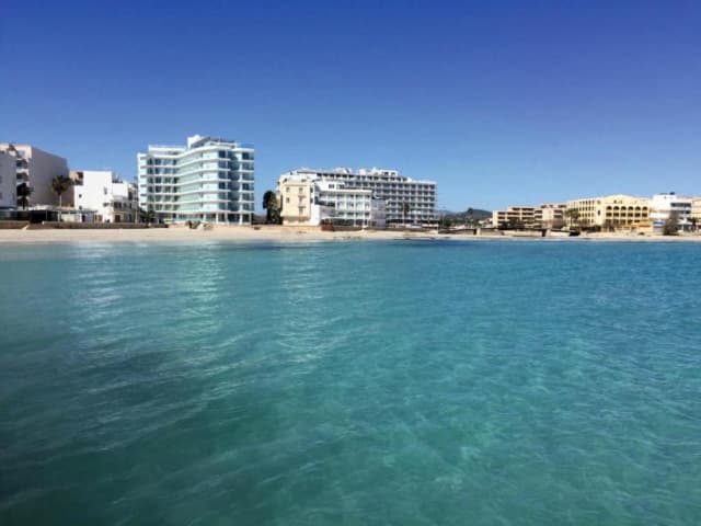 ULTRA LAST MINUTE PALMA MALLORCA BJ PLAYA BLANCA ZBOR DIRECT DIN OTOPENI CU TAXE INCLUSE