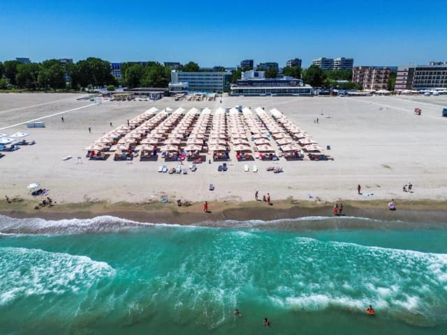 SUPER OFERTA HOTEL ZENITH 4* MAMAIA, 5 NOPTI CAZARE ALL INCLUSIVE