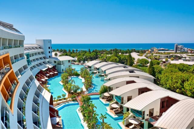 Oferta speciala sejur Deluxe All Inclusive Turcia cu plecare din Cluj Napoca din 19.08 (TBI)