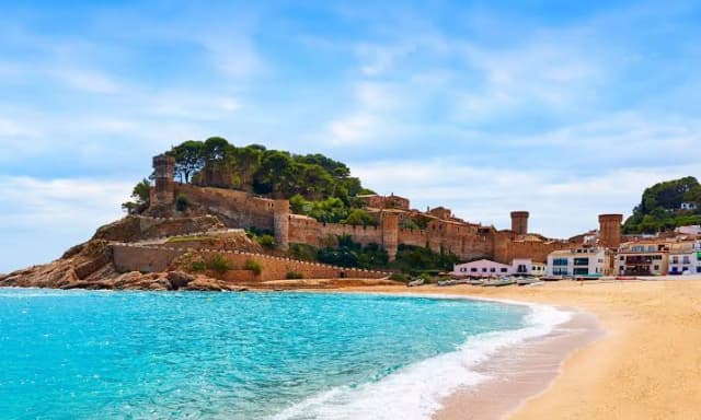 Costa Brava in septembrie - zbor din Bucuresti 🌴🍹🍉⛱️