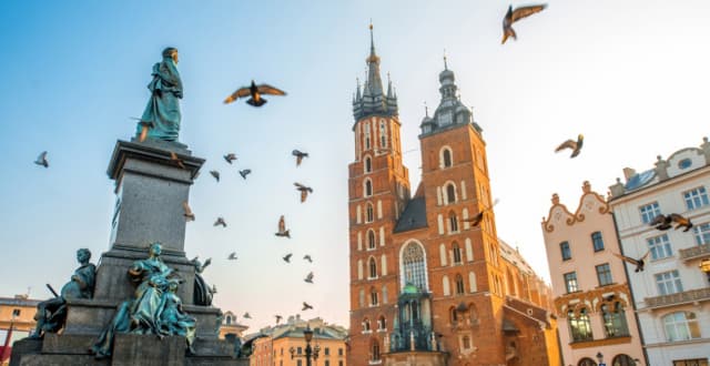 Sejur si circuit Polonia 599 euro/pers plecare 19.09 din Bucuresti - Hotel Artur , 8 zile