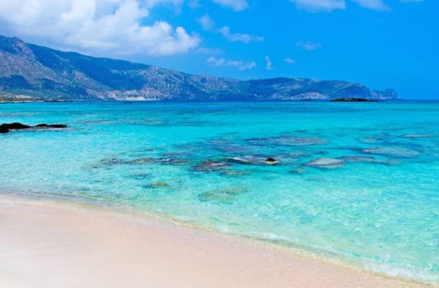 Ultimele locuri!!!Sejur la plaja in Creta la doar 690 euro,avion din Bucuresti!Artemis Hotel Apartments 4*