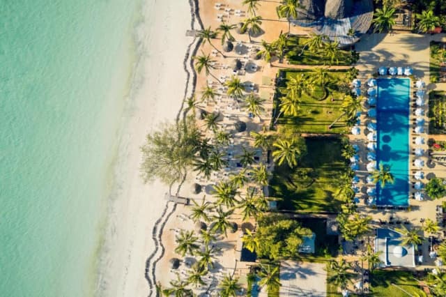 ✈️🌴 ZANZIBAR – O EVADARE EXOTICĂ ÎN NOIEMBRIE! 🌴🐚 cu zbor din Budapesta